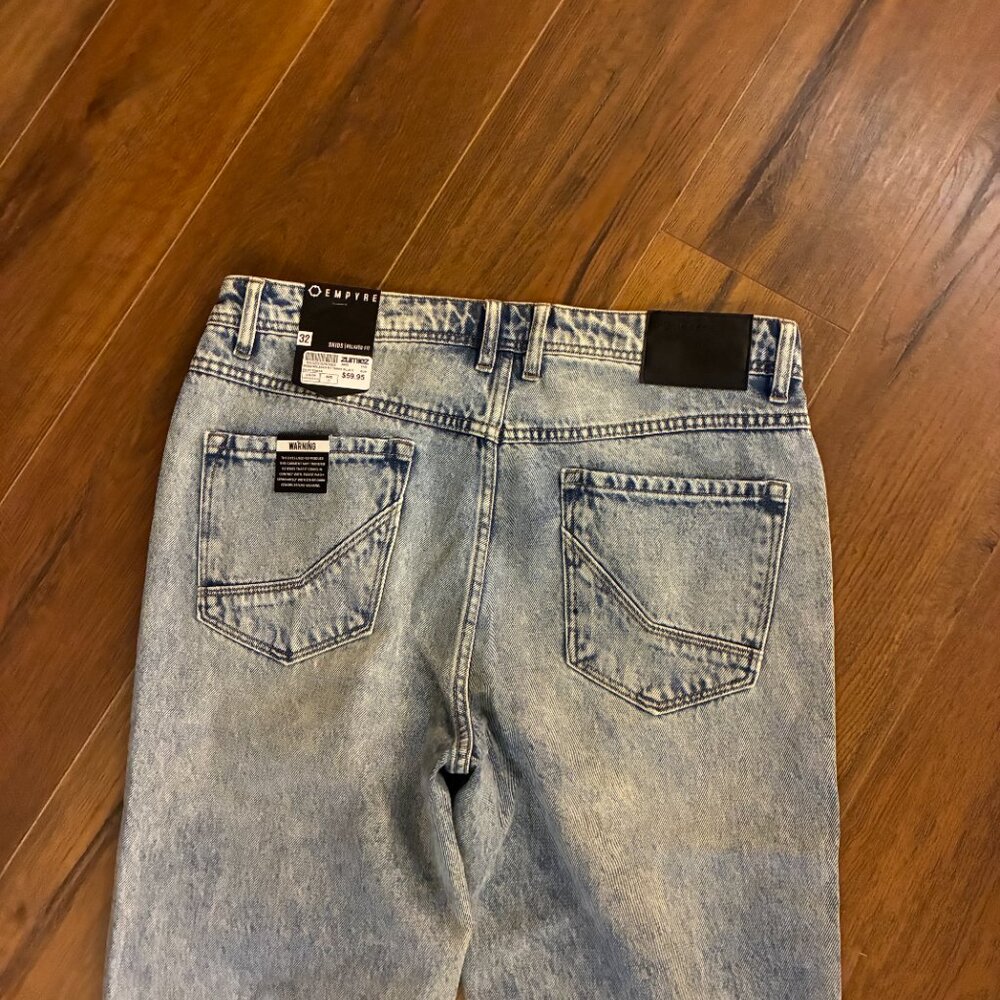 NWT Empyre Relaxed Fit Light Wash Skate Jeans Size 32X30 Zumiez - Picture 5 of 7
